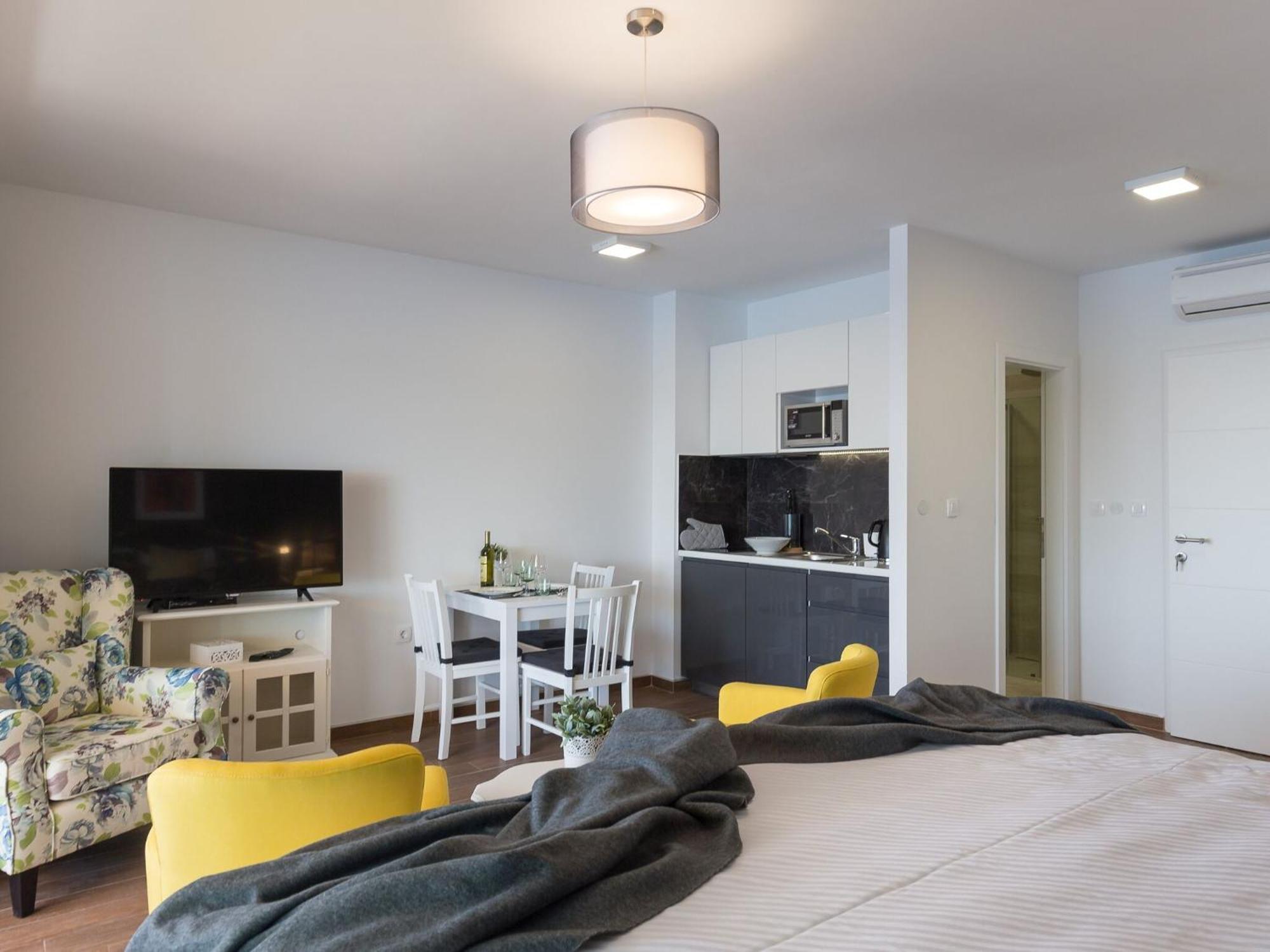 Appartamento Amorino Of - With Balcony And Sea View Lovor